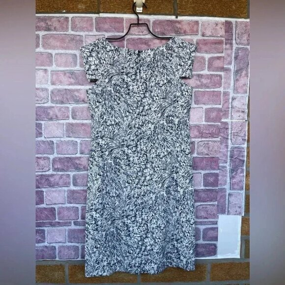 M.M.LaFleur Sarah 4.0 Dress in Indigo Marble size 8 - Picture 10 of 15